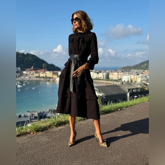 NWT Chic Black MARIELLE Ruffle Midi Dress - Picture 2 of 11